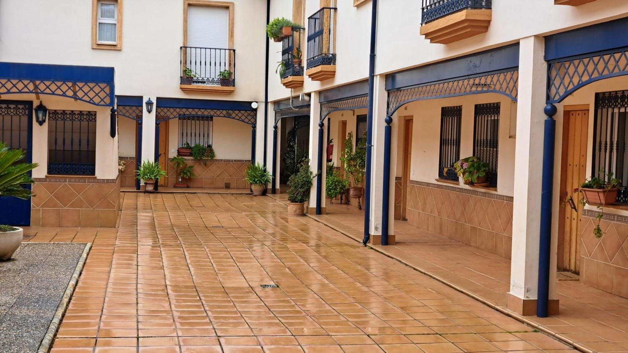 קורדובה Apartamentos Maria Cristina Con Parking Gratis מראה חיצוני תמונה