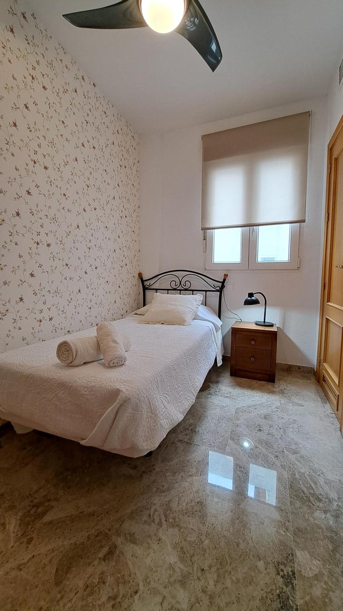 קורדובה Apartamentos Maria Cristina Con Parking Gratis מראה חיצוני תמונה